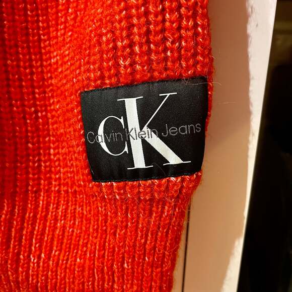 Calvin Klein Jeans Ribbed Quarter-Zip Knit Sweater In Red - Picture 4 of 7